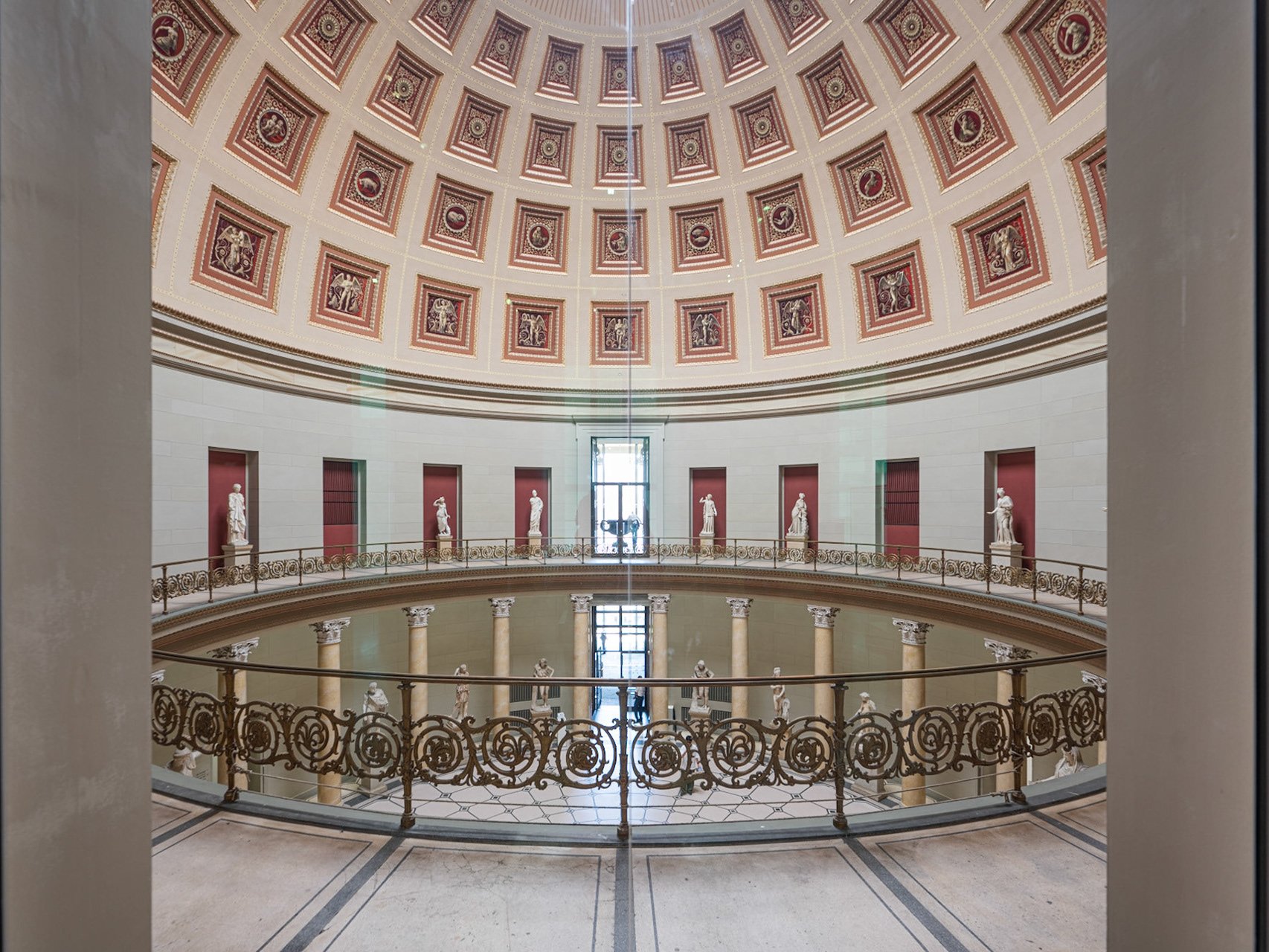 로툰다 (Rotunda)